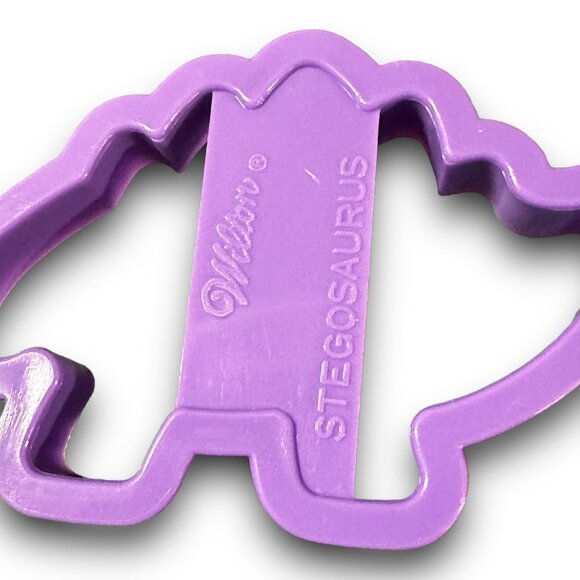 3D Wilton 1993 Dinosaur Cookie Cutters Set Of 2 Stegosaurus & Brontosaurus EUC - Picture 6 of 7
